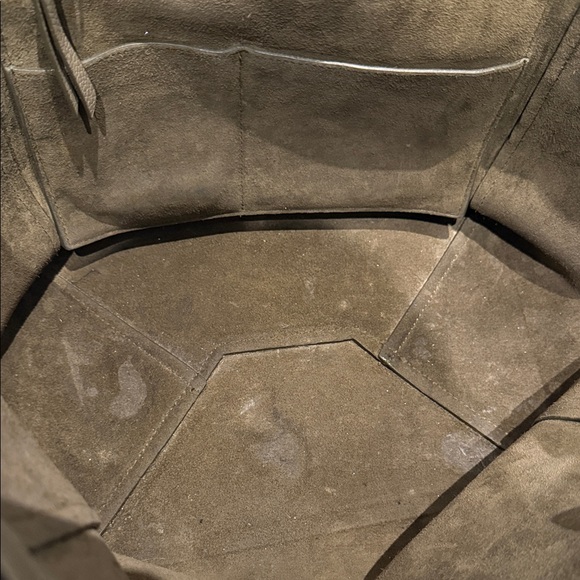 Celine Cabas Phantom Tote Bag - Picture 6 of 10